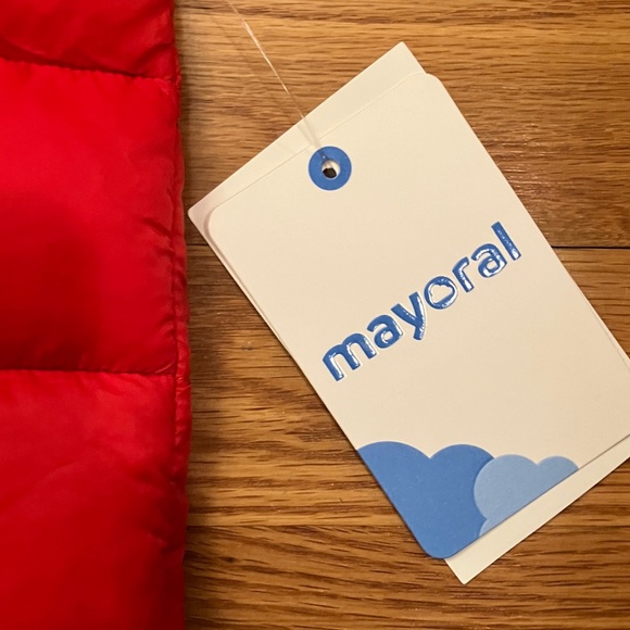 NWT Mayoral Boys Red Puffer Vest size 4 - Picture 3 of 7